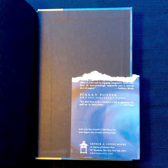 Harry Potter and the Order of the Phoenix, 1st Edition w/Flawed Bookcover - Picture 8 of 8